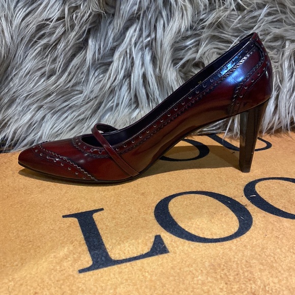 Stuart Weitzman Shoes - Stuart Weitzman Heels